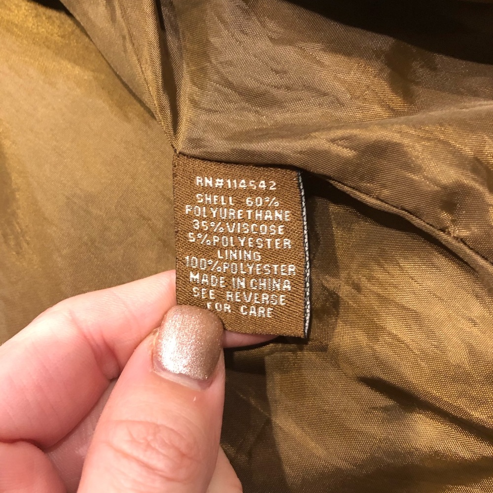 Adorable jacket😍 - Picture 4 of 5